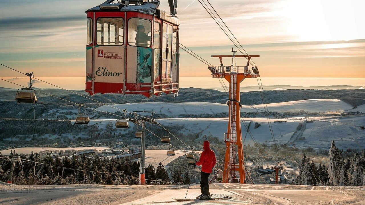 Interskiregion Fichtelberg-Klinovec mit ältester Schwebebahn Deutschlands